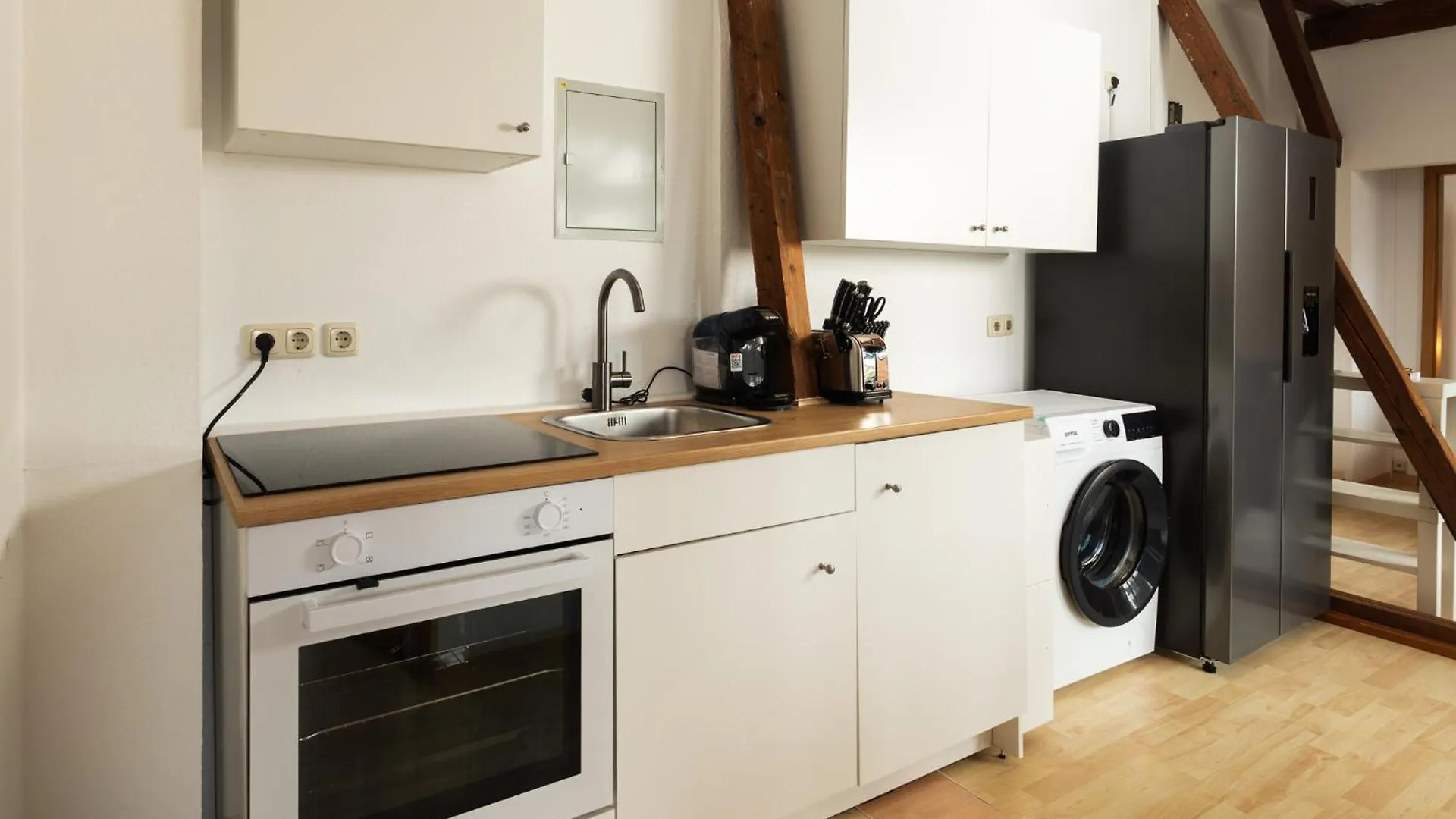 Staywell - Lichtdurchflutetes Apartment Mit Terasse Berlin