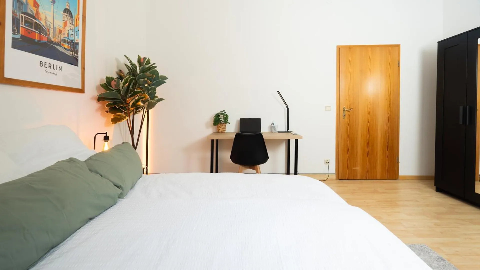 Staywell - Lichtdurchflutetes Apartment Mit Terasse Berlin